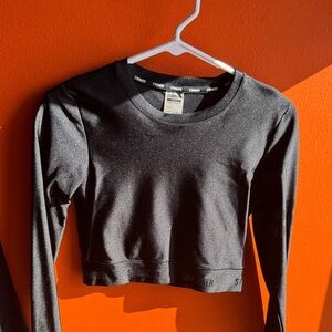 Black Long Sleeve Crop Top